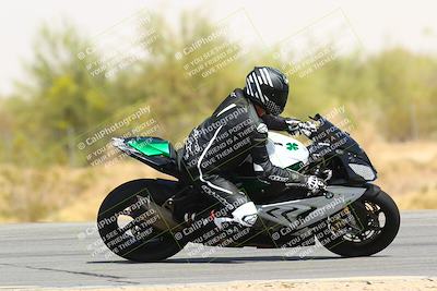 media/Mar-28-2022-Superbike Trackdays (Mon) [[b8603d0f67]]/Advanced Group (1pm-130pm)/Turn 9/